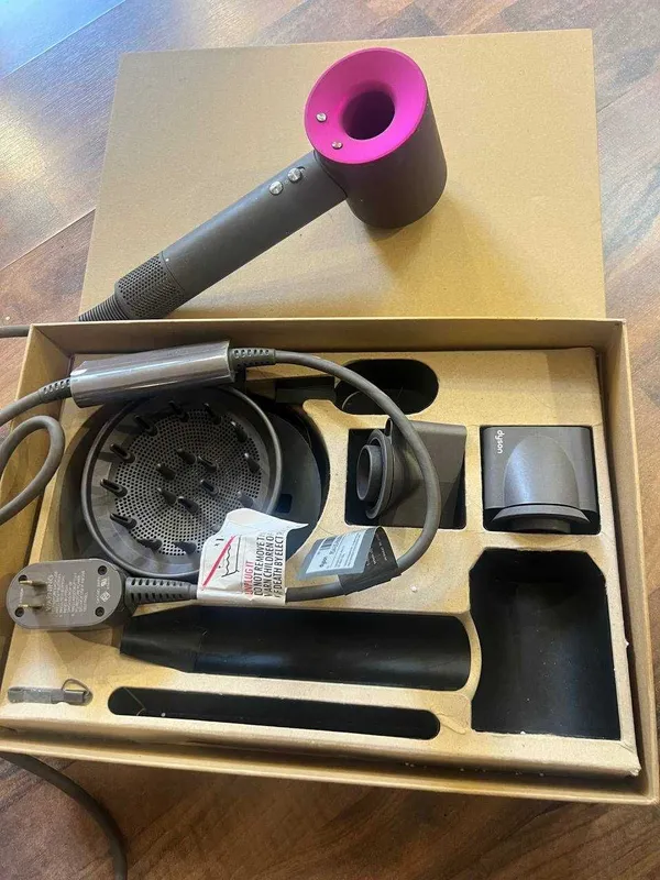 Dyson supersonic