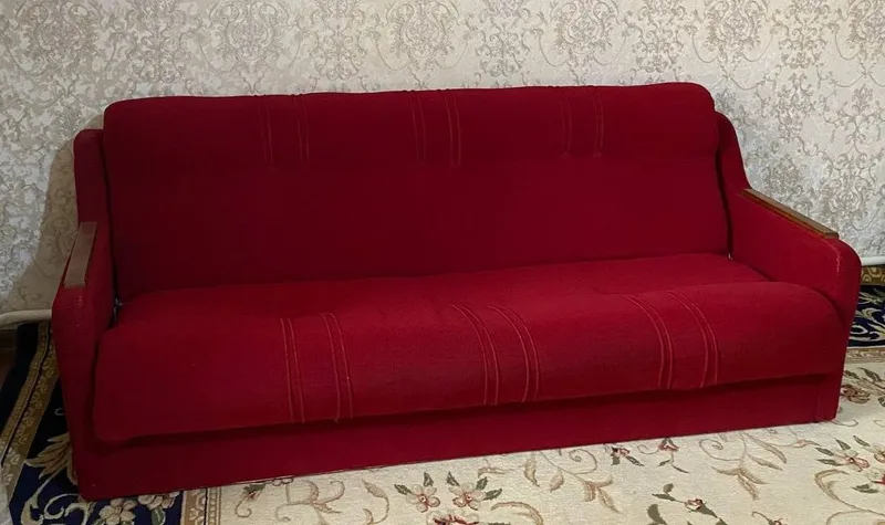 Divan va kreslo sotiladi. Narxini kelishamiz 1