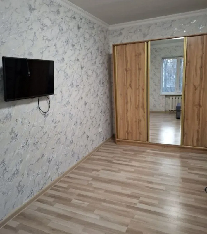 аренда квартиры Максим горький бий художник буз 3