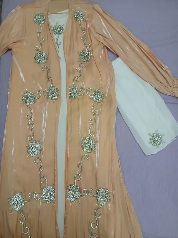 ABAYA SOTILADI NARXI KELIWILADI