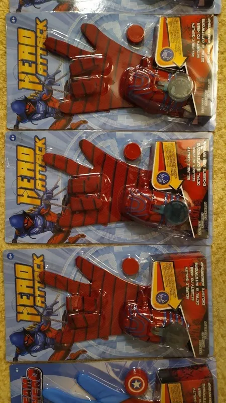 Игрушки аксесуары супергерои
