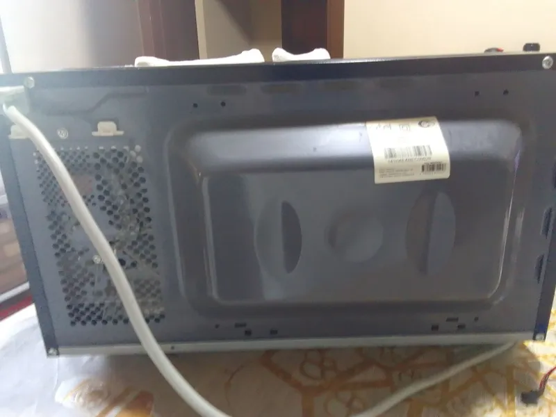 Микроволновка Artel 3
