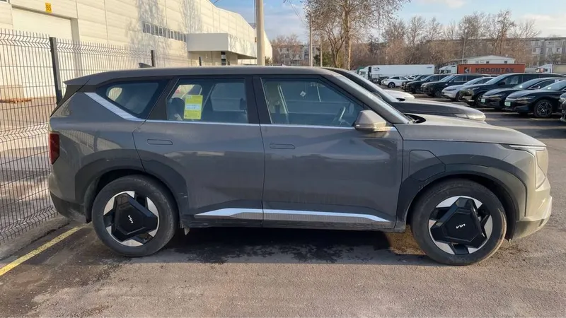 Kia EV5 530km новая в наличии — фото 3