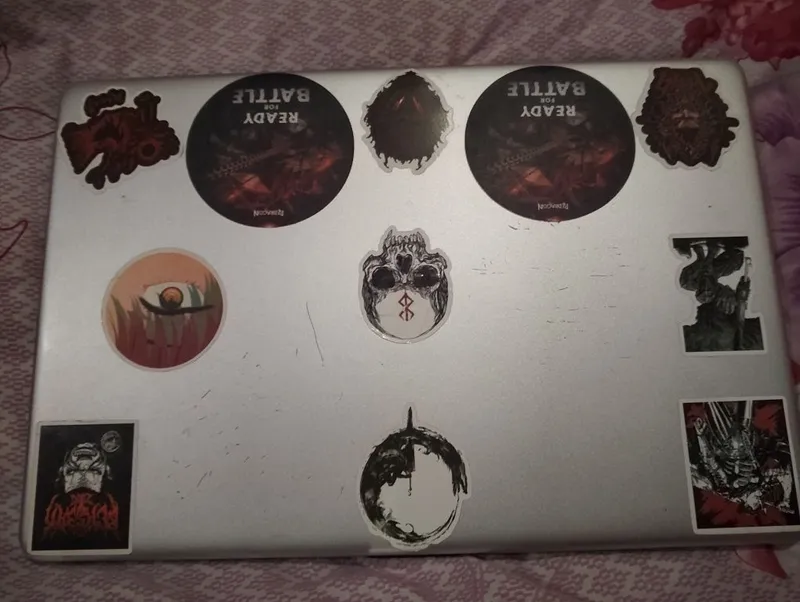 Hp kompyuter sotiladi