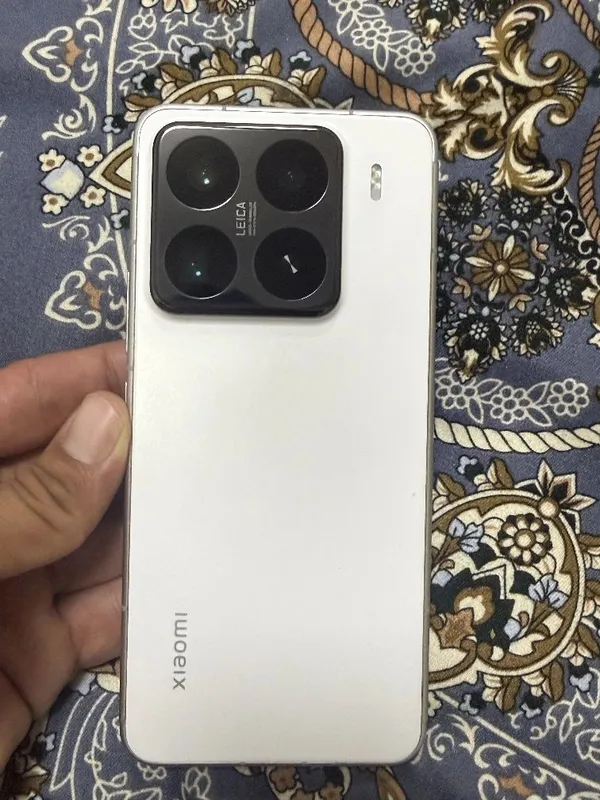Xiaomi 15 pro. Mi 15 pro