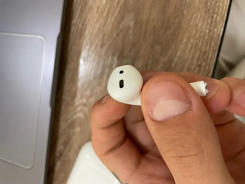 AirPods 2 оригинал 4