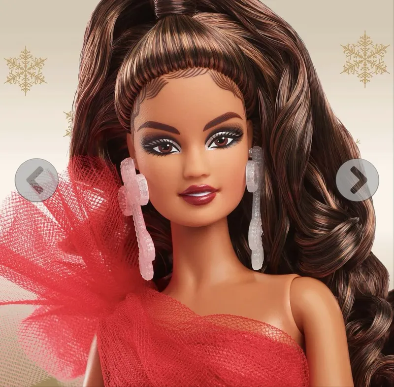 Кукла Holiday Barbie 2024 — фото 2