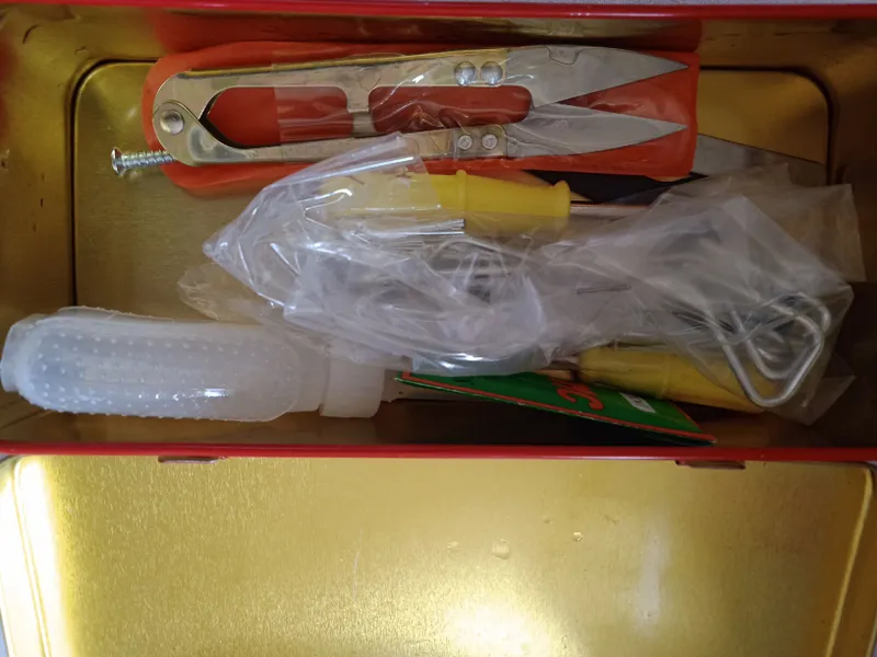 Averlo yangi hamma narsasi bor karobka dakumentli — фото 1