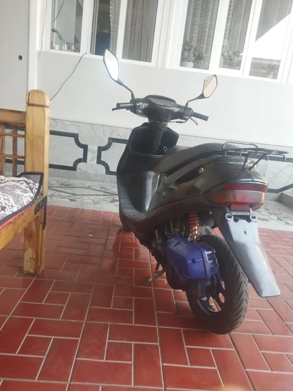 Продаётся Honda Dio 80 кубов, ход отличный 3