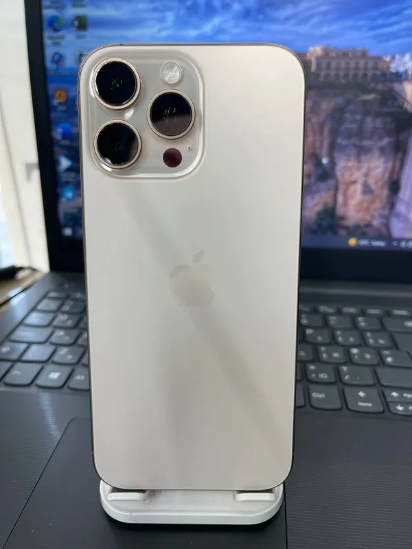 iPhone 16 Pro Max 256GB Desert 1