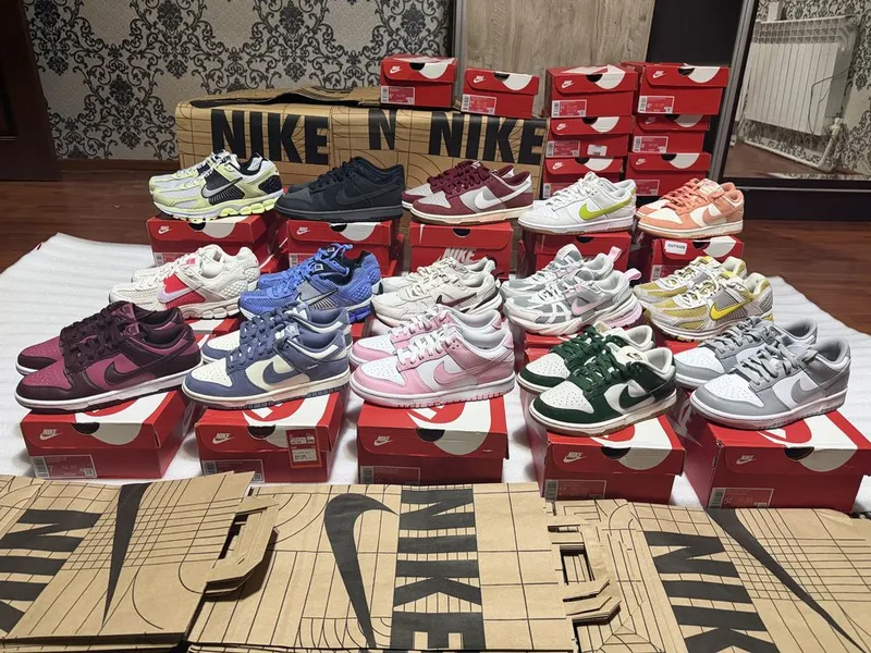 Оптом 28 пар ОРИГИНАЛ Nike из Дубая (Vomero 5, Dunk Low, V2K) 1 Оптом 28 пар ОРИГИНАЛ Nike из Дубая (Vomero 5, Dunk Low, V2K) 1