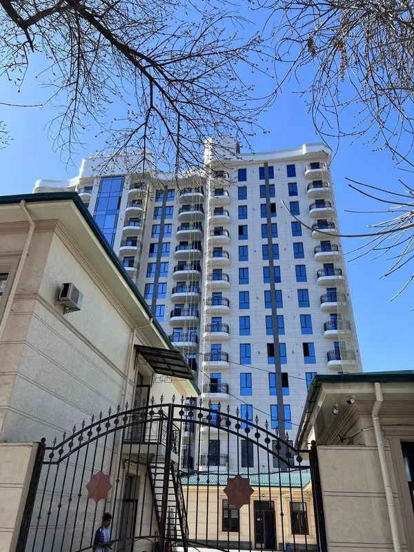 Продаётся 3-комнатная квартира в ЖК Skyline 1