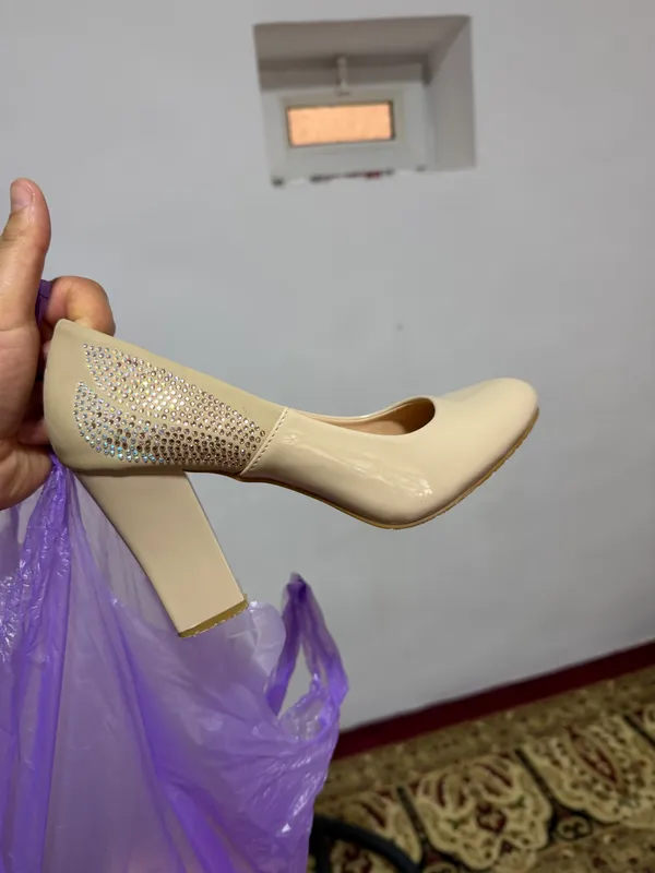 Tufli 1 marta toʻyimda kiyganman 2 Tufli 1 marta toʻyimda kiyganman 2