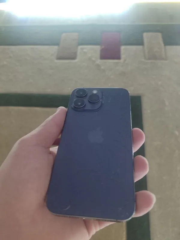 Iphone 14 pro max — фото 1