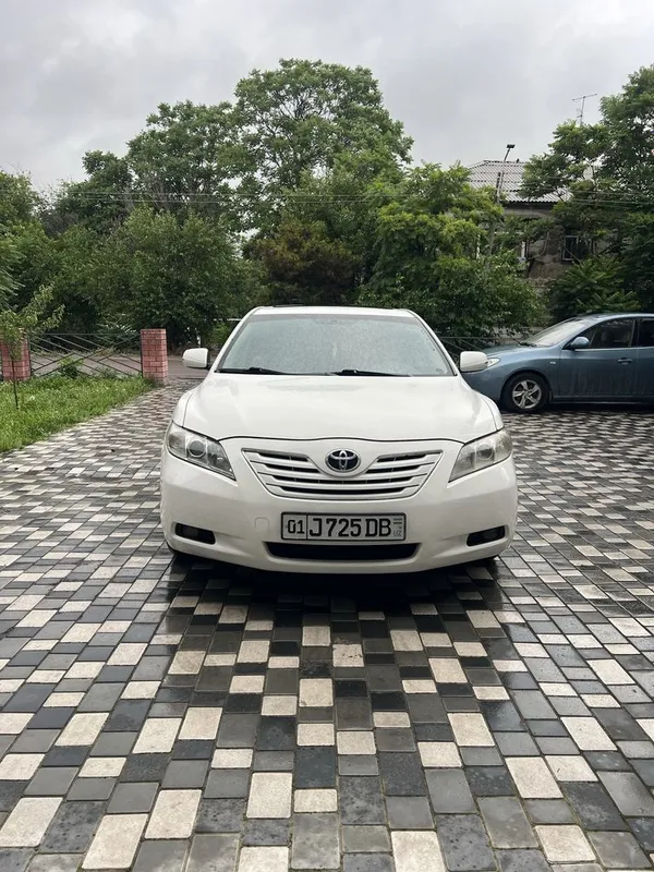 Tayota Camry srochnoo sotiladi aredagayam beriladi — фото 5