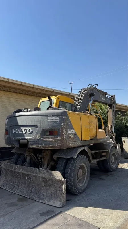 Volvo 130 Sotiladi 1