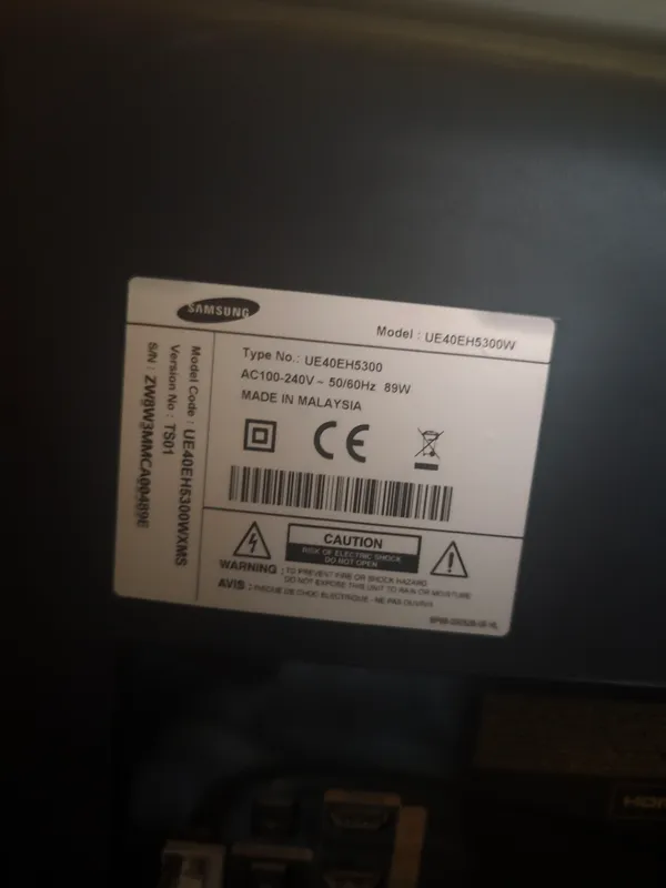 Samsung 40" UE40EH5300W televizori 3