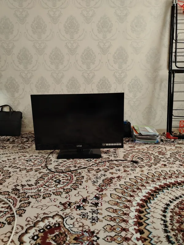 Продаётся телевизор Artel 32" Джизак Учтепа Продаётся телевизор Artel 32" Джизак Учтепа