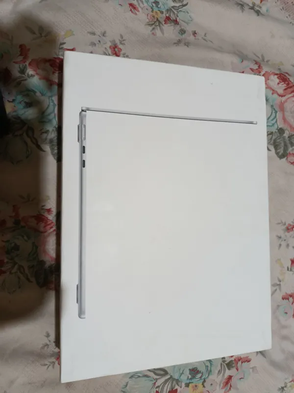 MacBook Air 1 MacBook Air 1