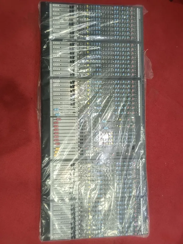 концертный микшерный пульт Allen & Heath GL2800-32 без блока питания! — фото 6 концертный микшерный пульт Allen & Heath GL2800-32 без блока питания! — фото 6