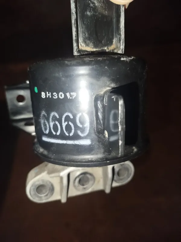 Motor podushka gm 2
