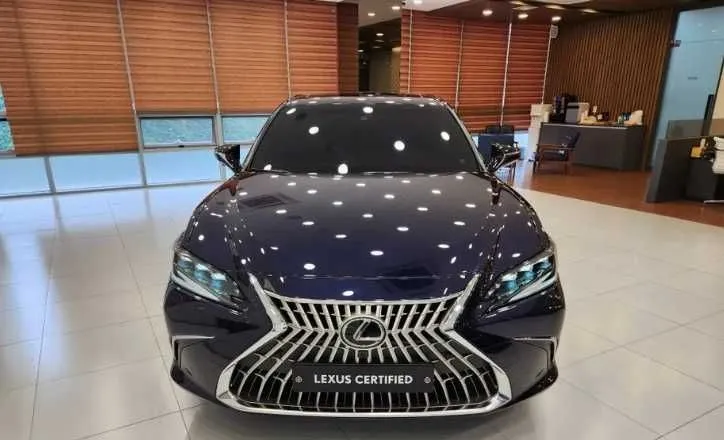 Lexus ES 300 Hybrid — фото 2