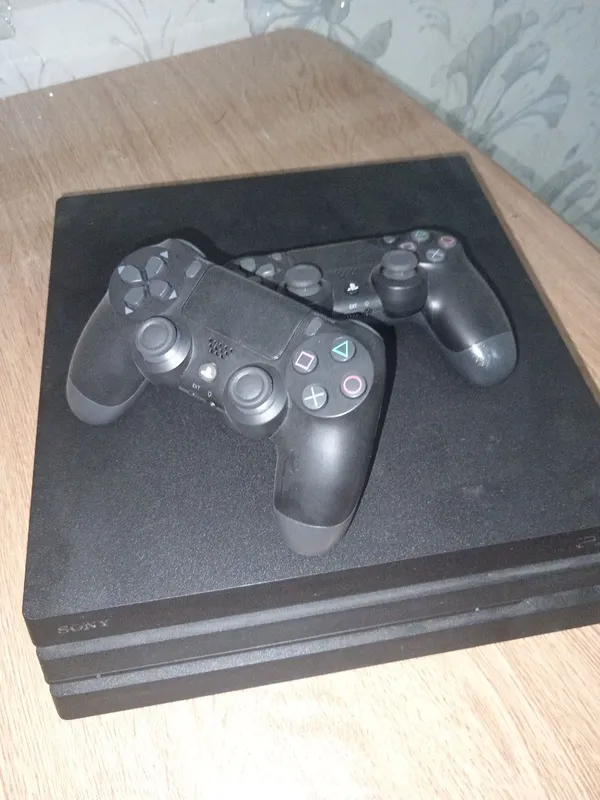 Playstation 4 pro 1 tb