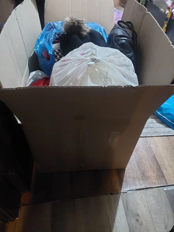 Срочно детский одежды даром 2 Срочно детский одежды даром 2