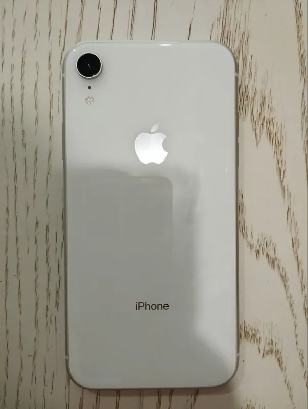 Iphone xr 1 Iphone xr 1