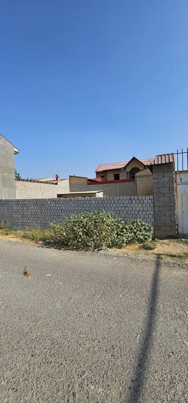 Mexnat 5 sotix fasad 25 metrli er sotiladi 1 kvartal