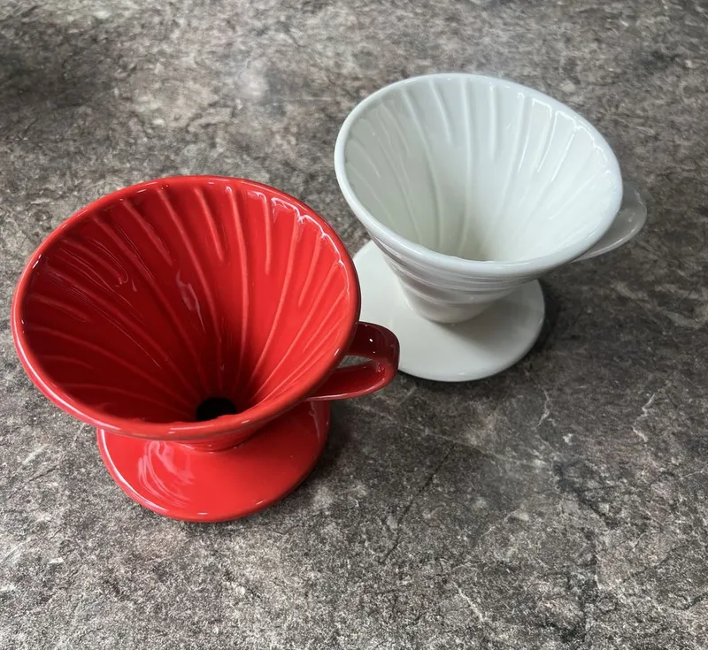 V60 keramik voronka (Purover) 1