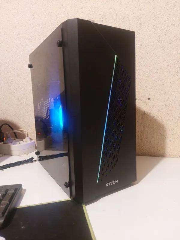 Kompyuter sotiladi | Xeon E5-2630 v4 | 16GB DDR4 | SSD 256GB + HDD 1TB — фото 1