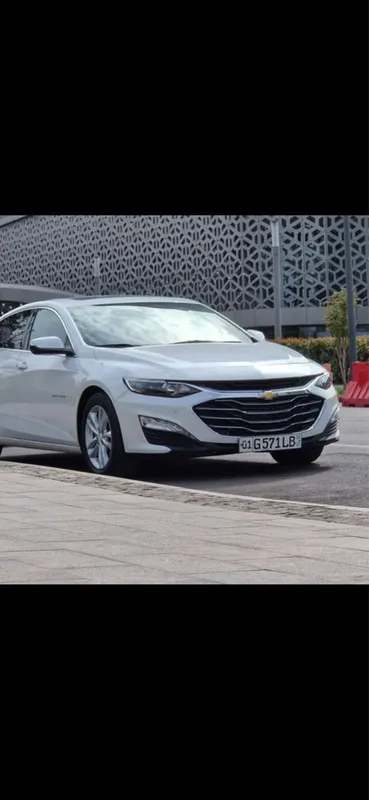 Malibu 2 primer qilingan sotiladi.. 1,5 turbina 1 Malibu 2 primer qilingan sotiladi.. 1,5 turbina 1