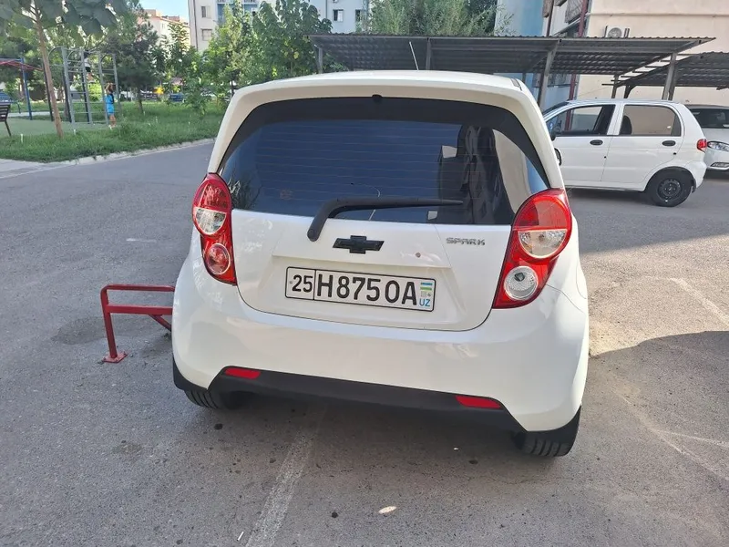 Arenda vikop spark avtomat gaz 6