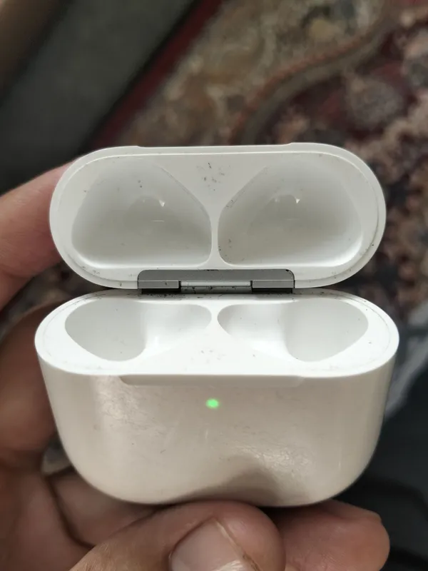 Оригинальные AirPods Оригинальные AirPods