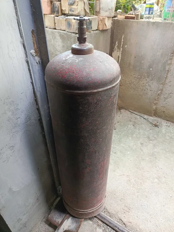 газовый баллон СССР 1