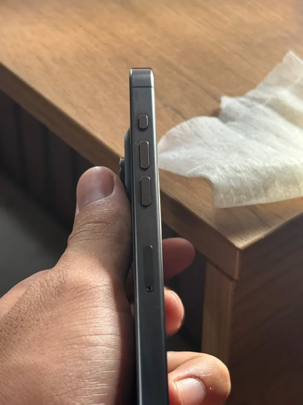 iPhone 15 pro Black 128gb — фото 1