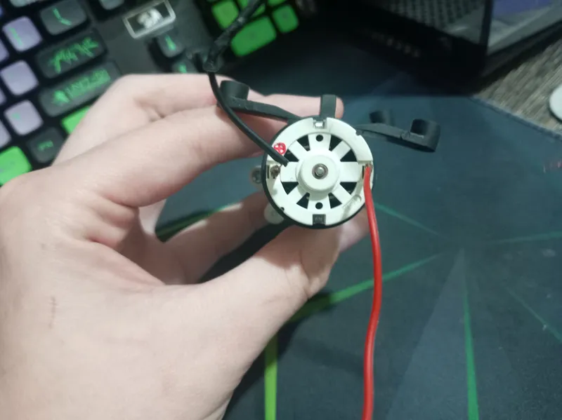 Mini nasos 12v 2 Mini nasos 12v 2