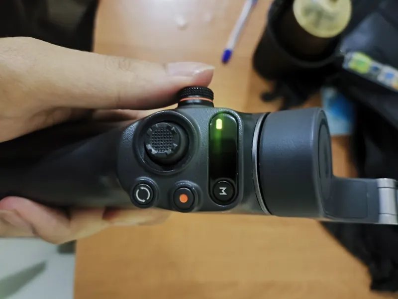DJI Osmo Mobile 6, 3-осевая стабилизация, магнитный держатель для смар — фото 2