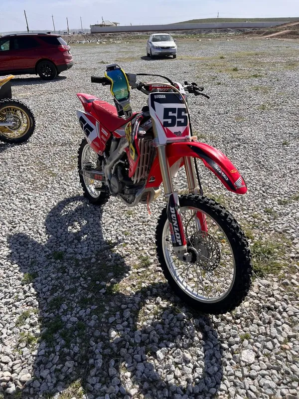 Кроссовый мотоцикл Honda crf 250r — фото 4