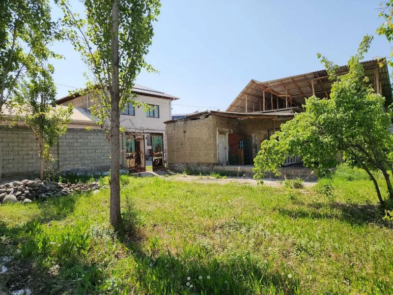 Parvoz maktabi orqasida 7,5 sotix yer sotiladi — фото 1