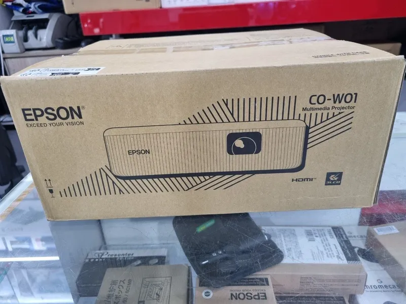 Проектор Epson CO-W01 1 Проектор Epson CO-W01 1