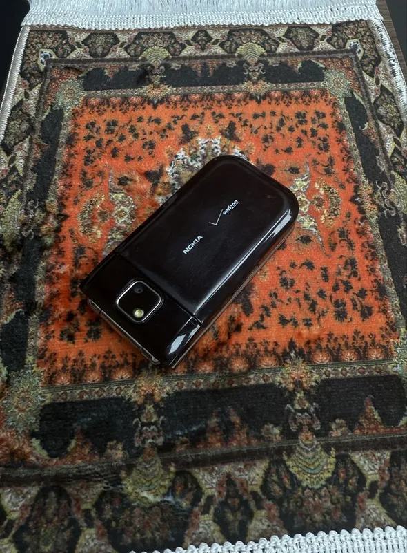 Nokia 7208 zo‘r xolatda 4 Nokia 7208 zo‘r xolatda 4