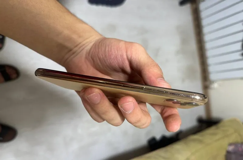 Iphone 11 pro max LL/A region 160$ 6