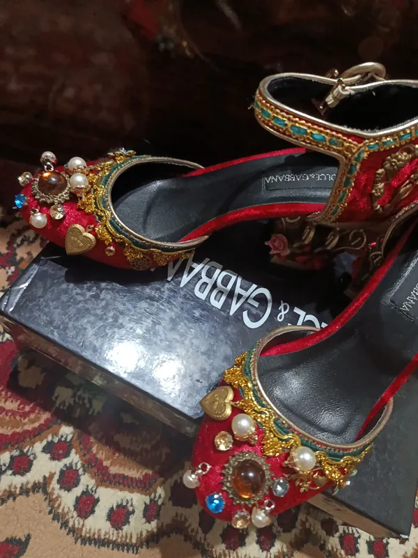 DOLCHE GABBANA