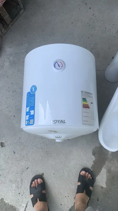 Royal 50l sotiladi , sartaroshlar rakvinasi xam bor — фото 1