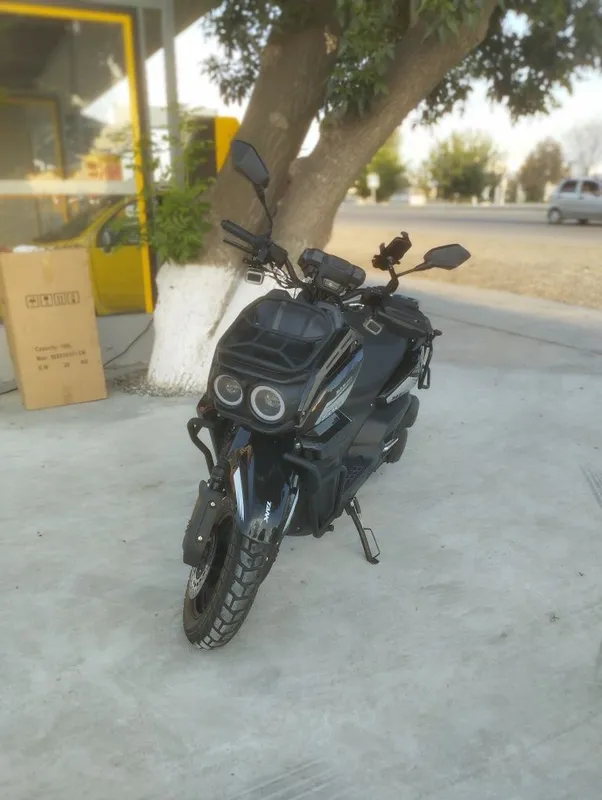 Sukuter tank 150 kup tezda sotiladi