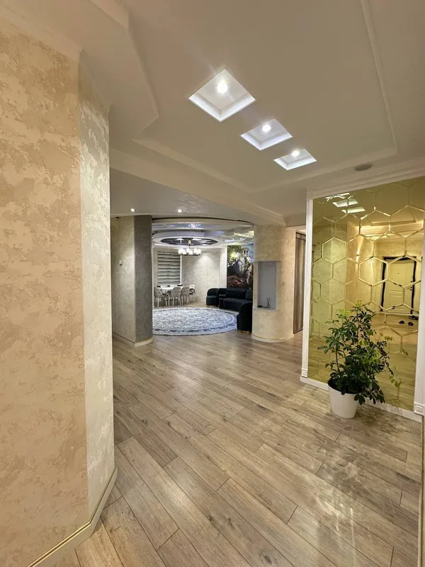 Продажа 3-комн. кв. 120 м², Юнусабадский 3