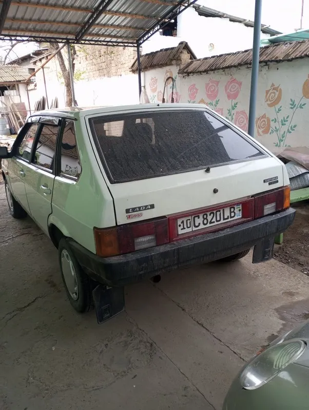 Продается автомобиль 1 Продается автомобиль 1