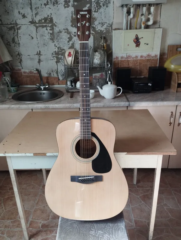 Yamaha original sintezator (pianino) va gitara 4 Yamaha original sintezator (pianino) va gitara 4